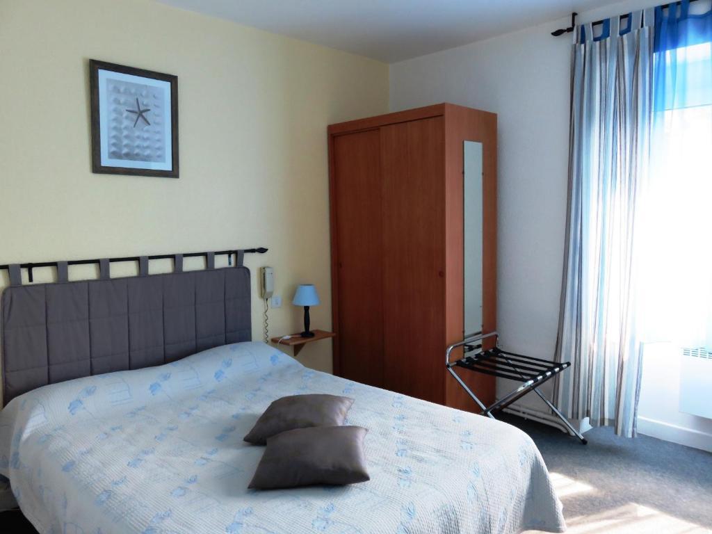 Le Relais Du Pont De Rhodes Hotel Frayssinet Cameră foto