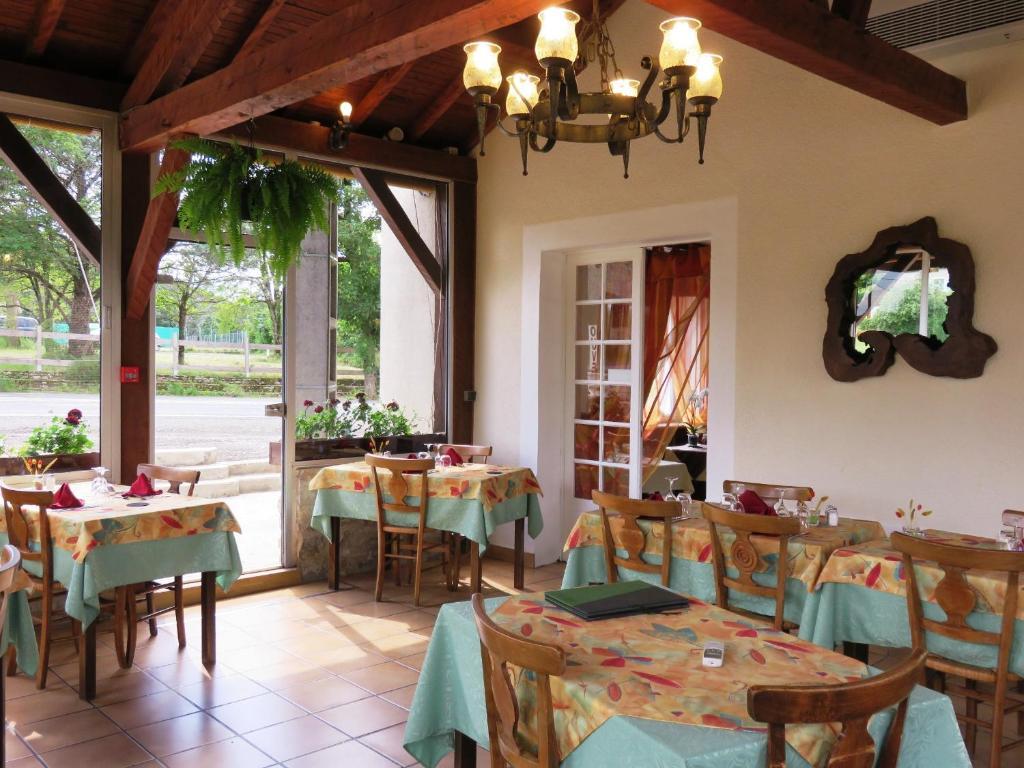 Le Relais Du Pont De Rhodes Hotel Frayssinet Exterior foto